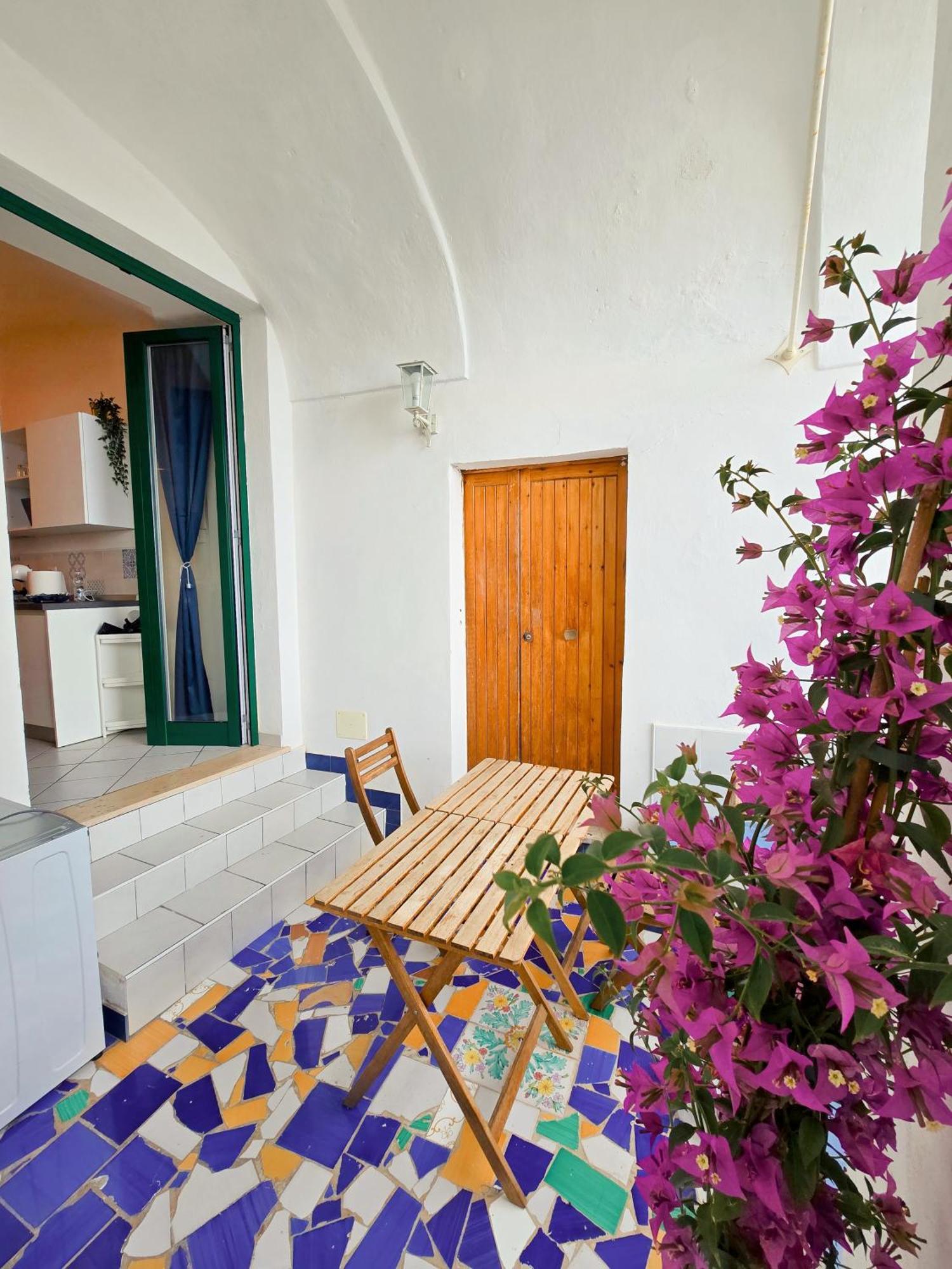 Raito Guest House - Amalfi Coast Vietri Dış mekan fotoğraf